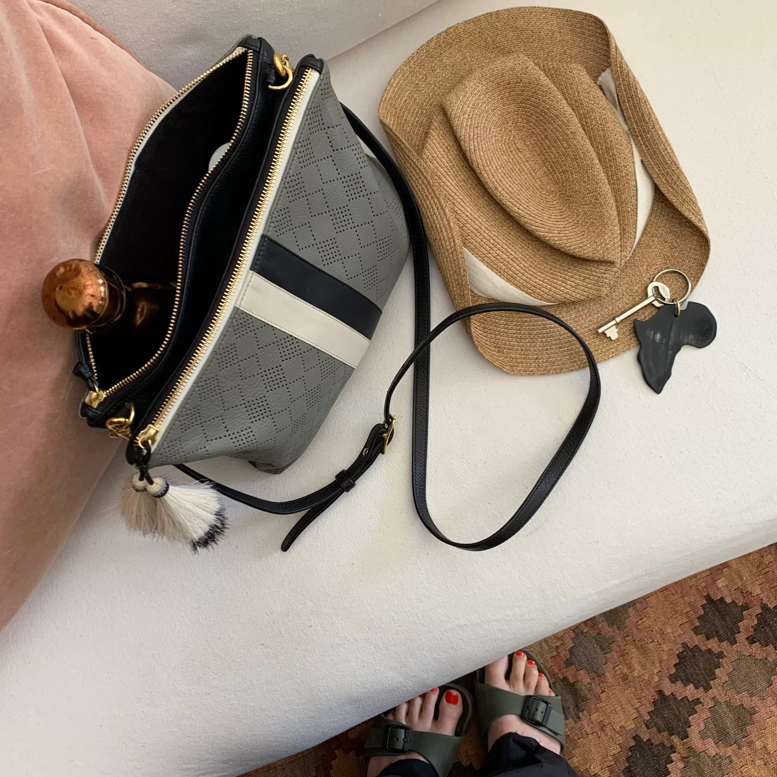 Kempton & Co Harford Double Zip Crossbody - Storm Diamond Perf White/Black Stripe | Crossbody